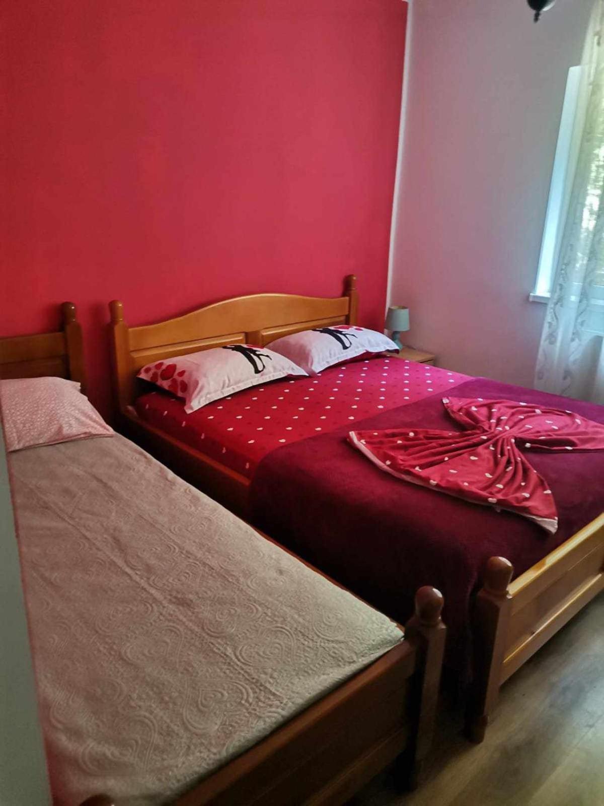 Apartament Nemira Slănic-Moldova Zimmer foto